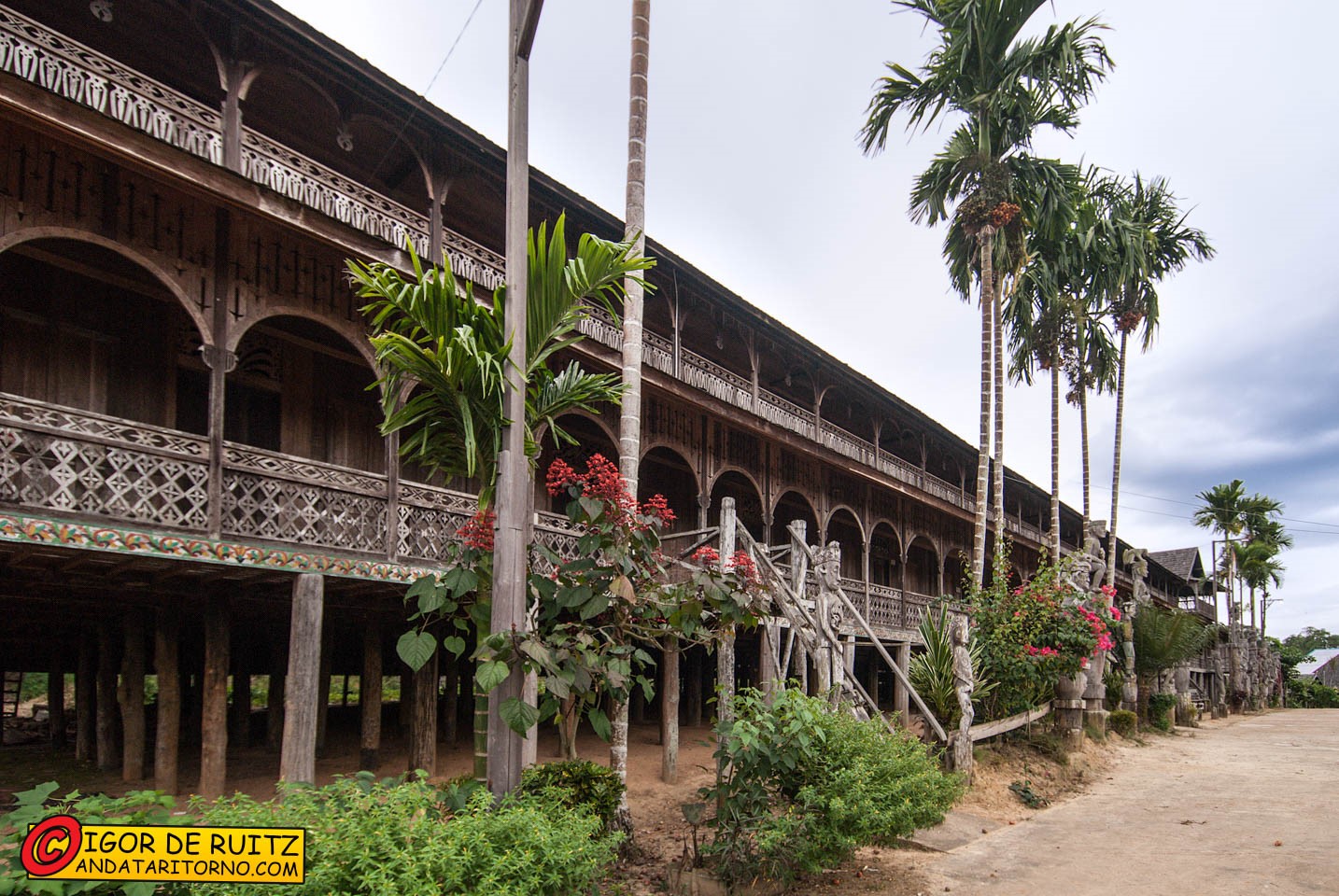 Longhouse di Mancong