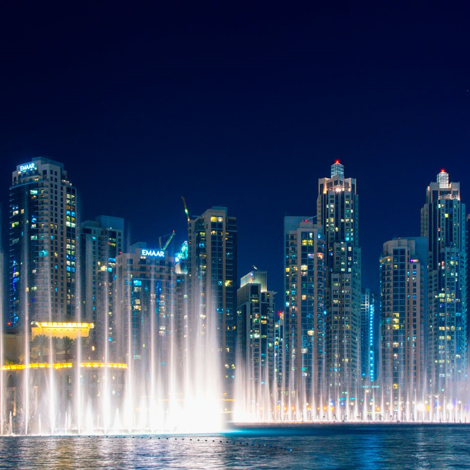 Sosta a Dubai, fuori in 600 minuti