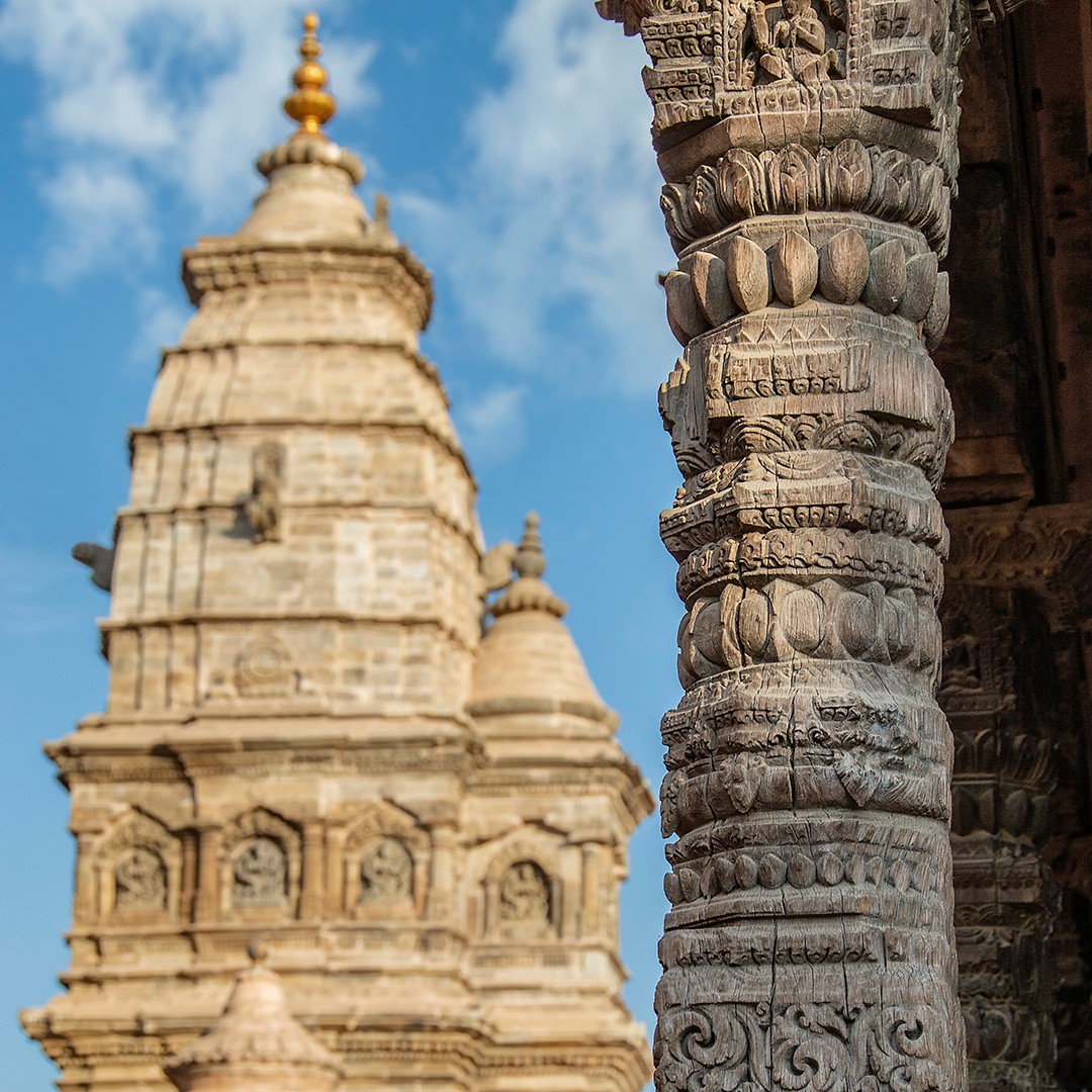 Viaggio in Nepal: tre piani con l'ascensore